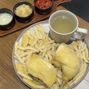 Ассорти галушки с варенной курицей